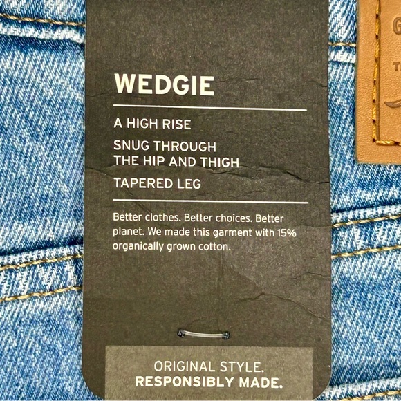 NWT Levi's Wedgie High Rise Jeans Size 30 Women's - Picture 9 of 14